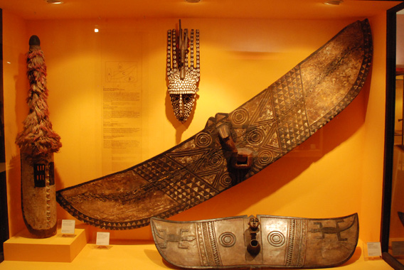 La collezione del Museo Africano di Verona, gli oggetti e le loro relazioni